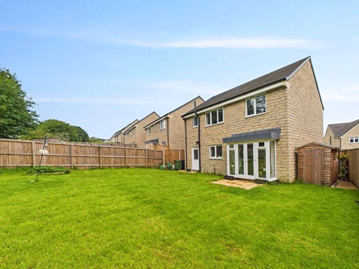 4 Bedroom Detached House For Sale In Coalburn Crescent, Crich, DE4