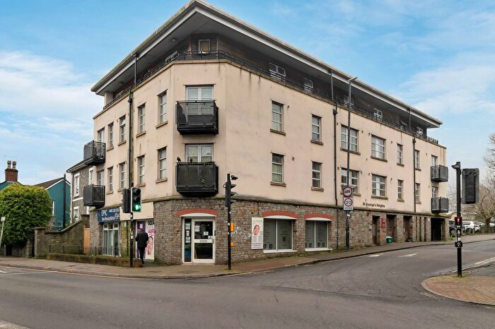 1 Bedroom Flat For Sale In Avonvale Road, St. Georges Heights, BS5