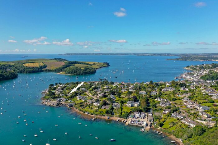 4 Bedroom Bungalow For Sale In Polvarth Lane, St. Mawes, Truro, TR2