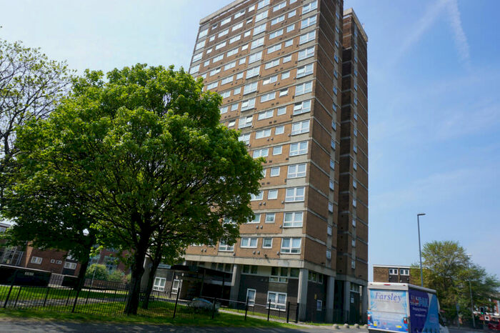 2 Bedroom Apartment To Rent In Marlborough Towers, Marlborough Street, Leeds, West Yorkshire, LS1