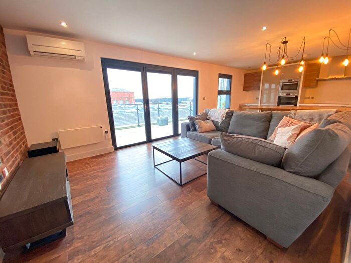 3 Bedroom Flat To Rent In Paragon Mill, Cotton Street, Ancoats, M4