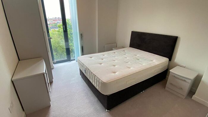2 Bedroom Apartment To Rent In Old Mount Street, Manchester, M4