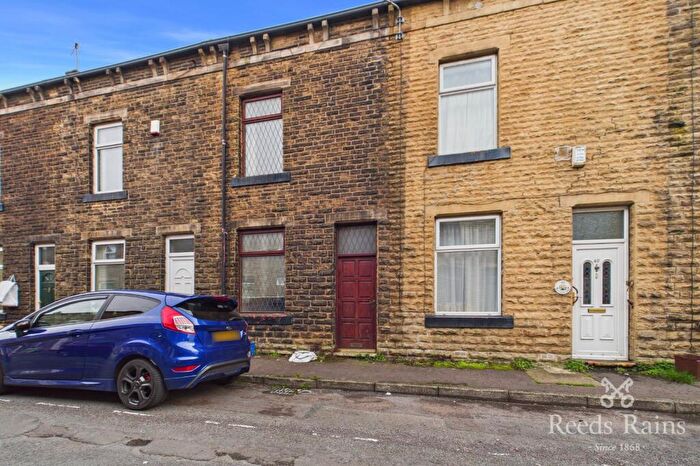 3 Bedroom Terraced House For Sale In Industrial Street, Todmorden, West Yorkshire, OL14
