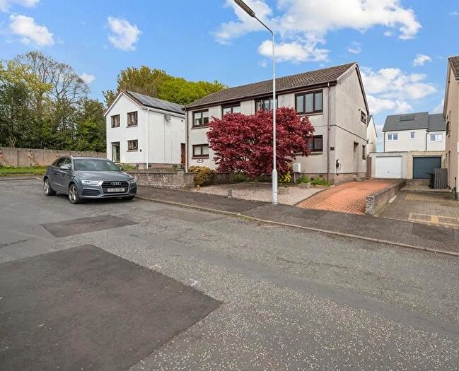 3 Bedroom Semi-Detached House For Sale In Manse Park, Kennoway, Leven, KY8