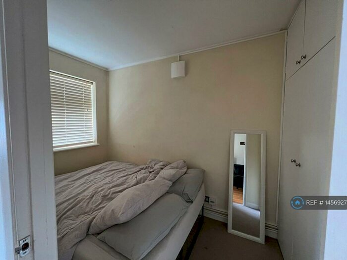 1 Bedroom Flat To Rent In Sunningfields Rd, London, NW4