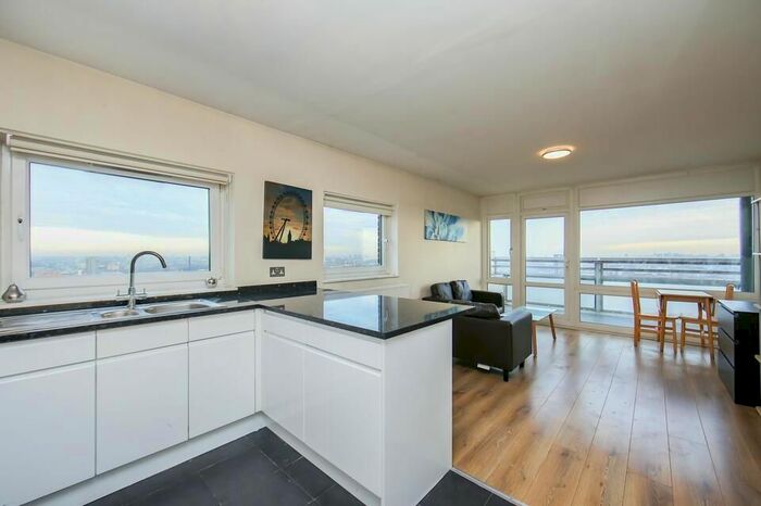 2 Bedroom Flat To Rent In Hindmarsh Close, London, E1