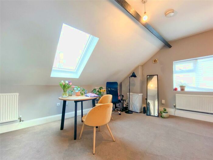 1 Bedroom Apartment To Rent In Hotwell Road, Hotwells, Bristol, BS8