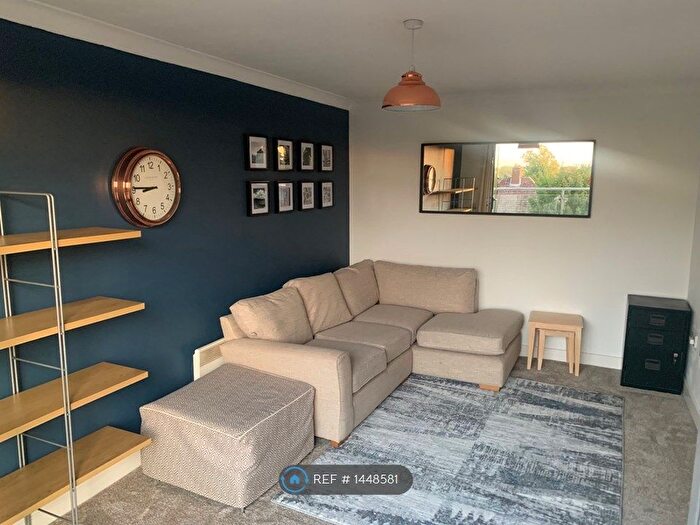 1 Bedroom Flat To Rent In Cleeve Way, Sutton, SM1