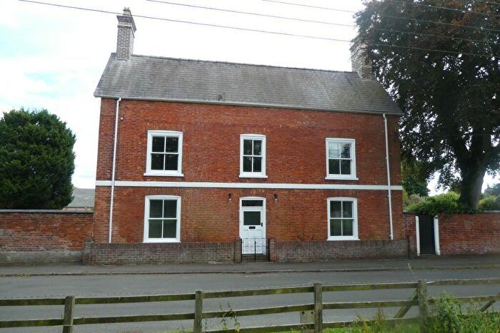 5 Bedroom Detached House To Rent In Low Street, Billingborough, NG34