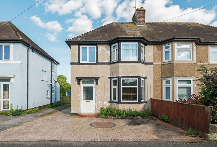 3 Bedroom Semi-Detached House For Sale In Hollow Way, Cowley, Oxford, Oxfordshire, OX4