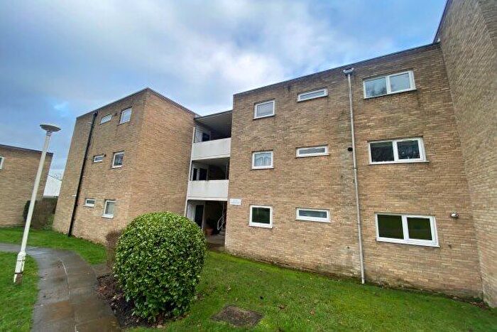 2 Bedroom Flat To Rent In Kings Close, Wirral, CH63