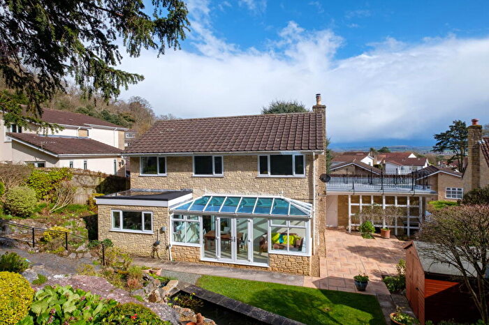 4 Bedroom Detached House For Sale In Ringwood Grove, Weston-super-mare, BS23