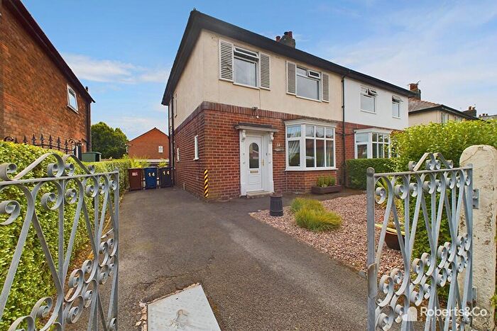 3 Bedroom Semi-Detached House To Rent In Woodville Road West, Penwortham, PR1