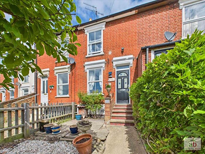 2 Bedroom Terraced House For Sale In Alexandra Road, Ipswich, IP4