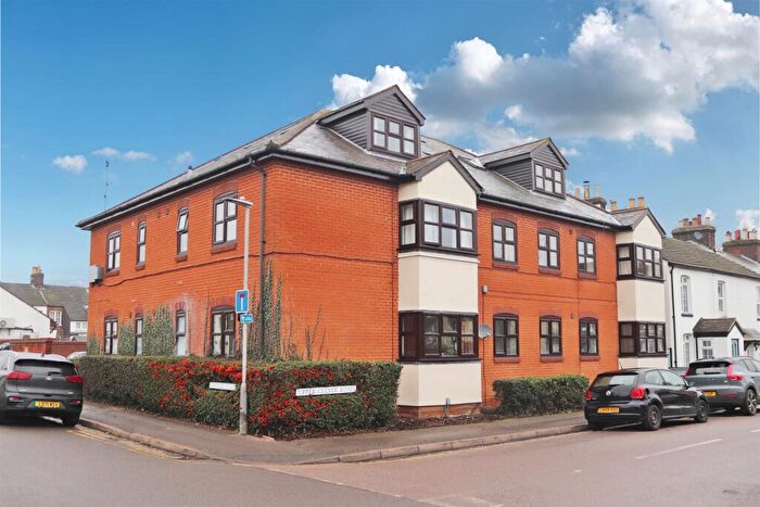 1 Bedroom Flat For Sale In Boundary Road, St. Albans, AL1