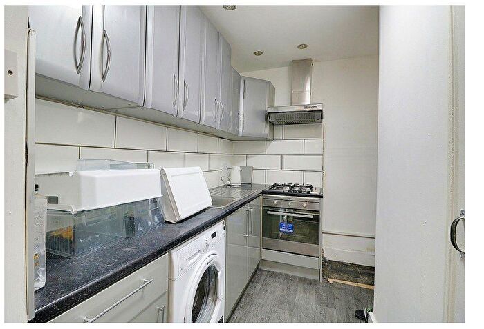 1 Bedroom Flat To Rent In Ilford, IG1