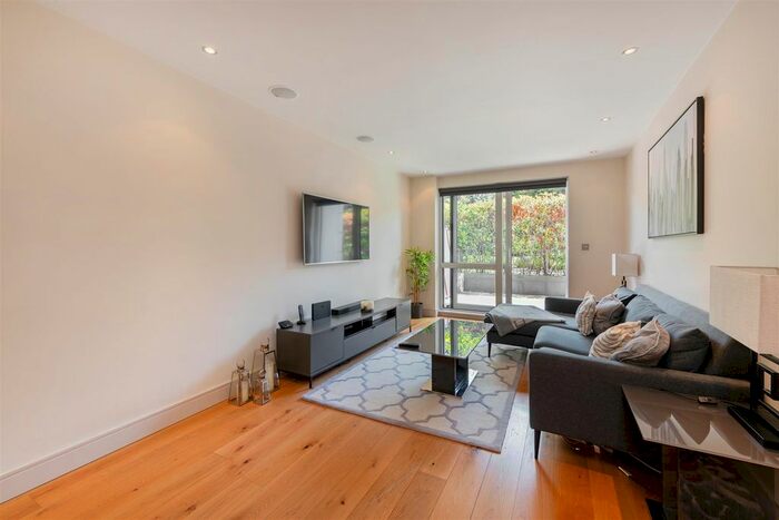1 Bedroom Flat To Rent In Doulton House, Park Street, London, SW6