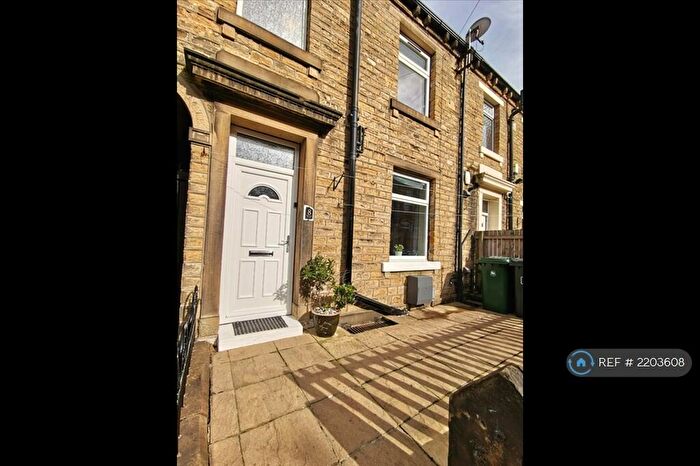 1 Bedroom Terraced House To Rent In Hoffman Street, Huddersfield, HD3
