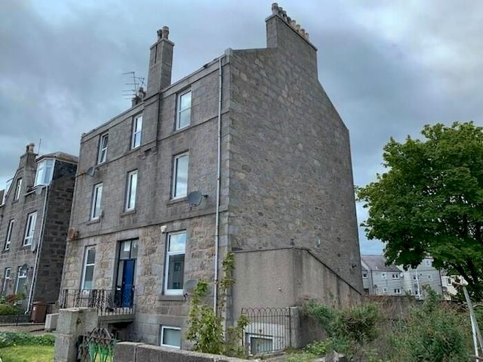 1 Bedroom Flat To Rent In Constitution Street, Aberdeen, AB24