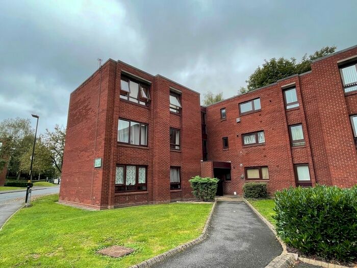 1 Bedroom Flat To Rent In Willow Court, Bowlas Avenue, Four Oaks, Sutton Coldfield, B74