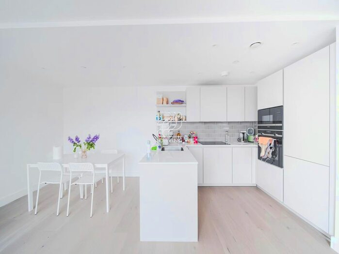 1 Bedroom Flat To Rent In The Cross, London, SE1