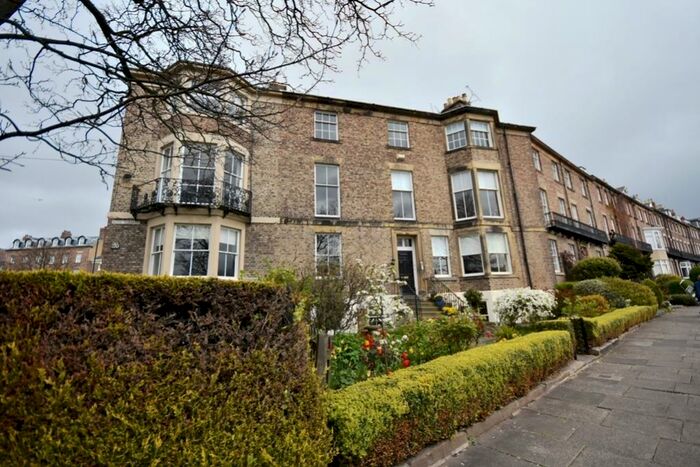 3 Bedroom Maisonette To Rent In Bath Terrace, Tynemouth, NE30