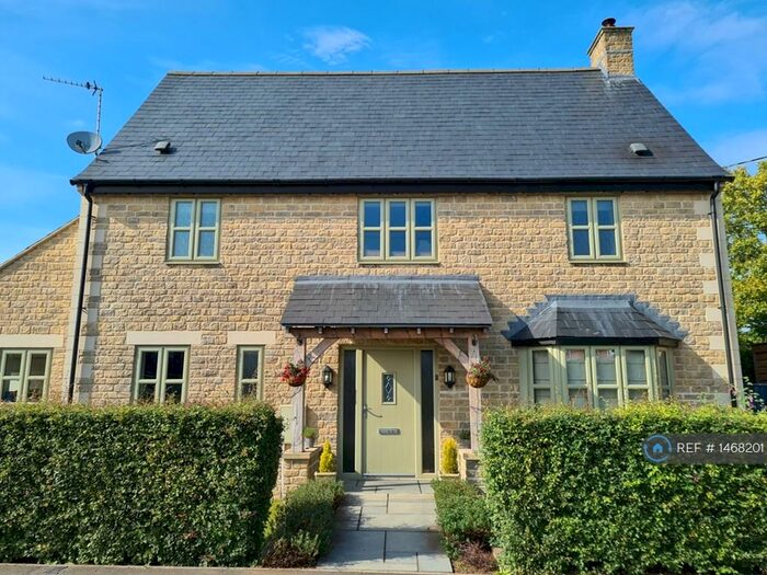 3 Bedroom Detached House To Rent In The Street, Lea, Nr Malmesbury, SN16