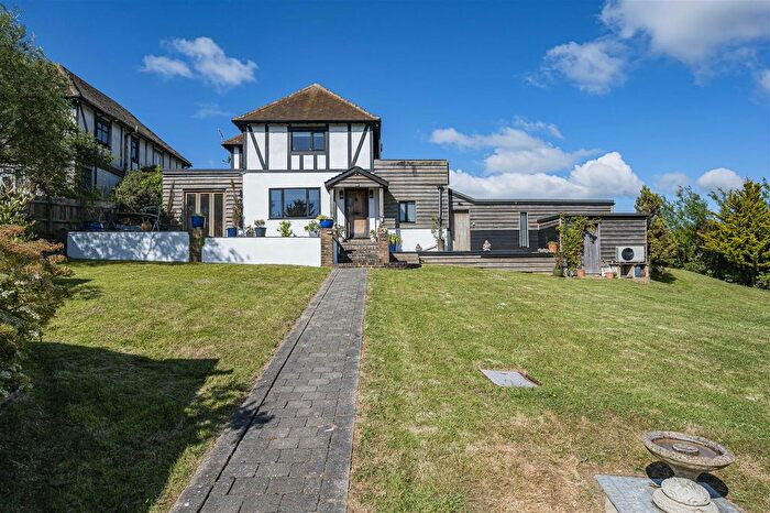 5 Bedroom Detached House For Sale In Cresta Road, Newhaven, BN9