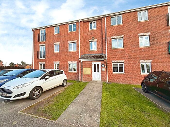 2 Bedroom Flat For Sale In Heather Gardens, North Hykeham, Lincoln, Lincolnshire, LN6