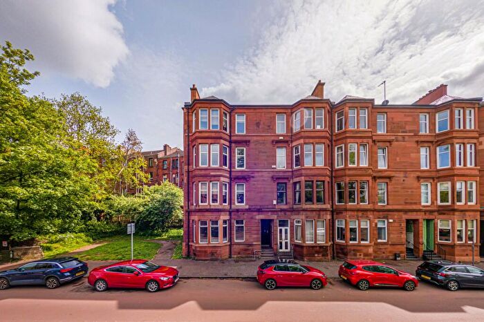 2 Bedroom Apartment For Sale In Broomhill Drive, Broomhill, Glasgow, G11