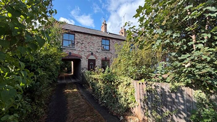 2 Bedroom End Of Terrace House For Sale In Princess Road, Ripon, HG4