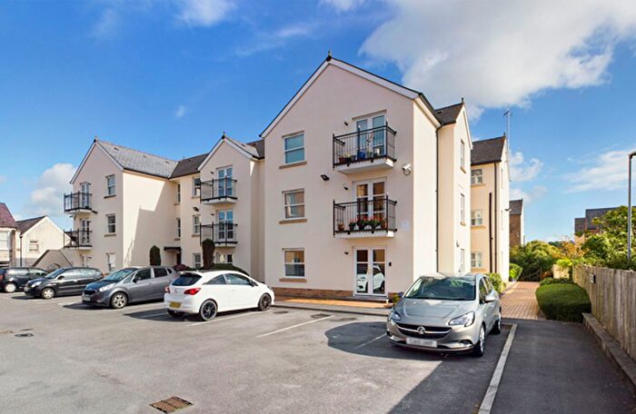 2 Bedroom Flat For Sale In Hafan Tywi, The Parade, Carmarthen, SA31