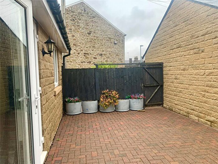2 Bedroom Bungalow To Rent In Higher Peel Street, Oswaldtwistle, BB5
