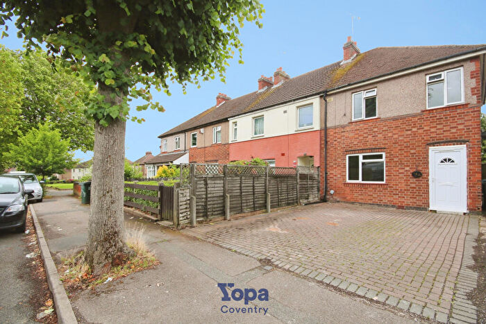 3 Bedroom End Of Terrace House For Sale In Three Spires Avenue, Coventry, CV6