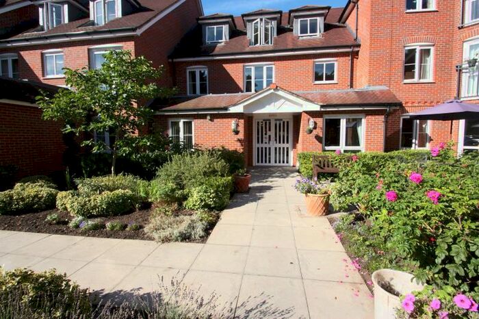 1 Bedroom Retirement Property To Rent In Barnes Wallis Court, Byfleet, KT14