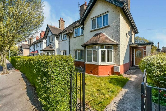 4 Bedroom Semi-Detached House To Rent In Maytree Avenue, Hull HU8