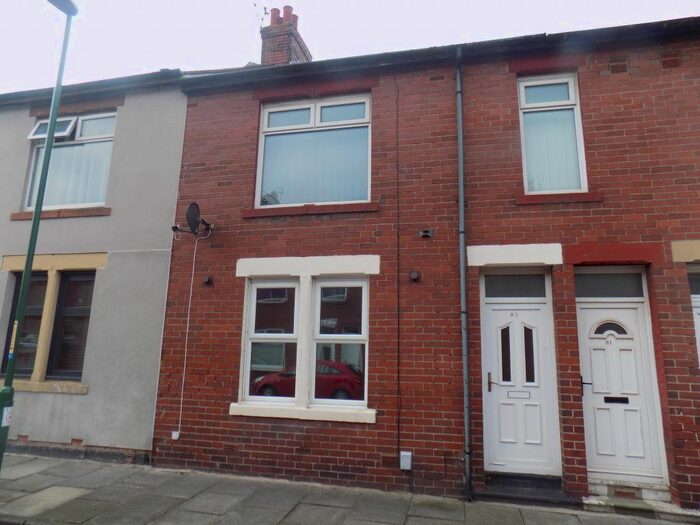 2 Bedroom Flat To Rent In Howe Street, Hebburn, NE31