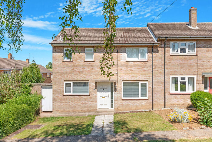 3 Bedroom Semi-Detached House For Sale In Creighton Crescent, Kettering, Northamptonshire, NN15