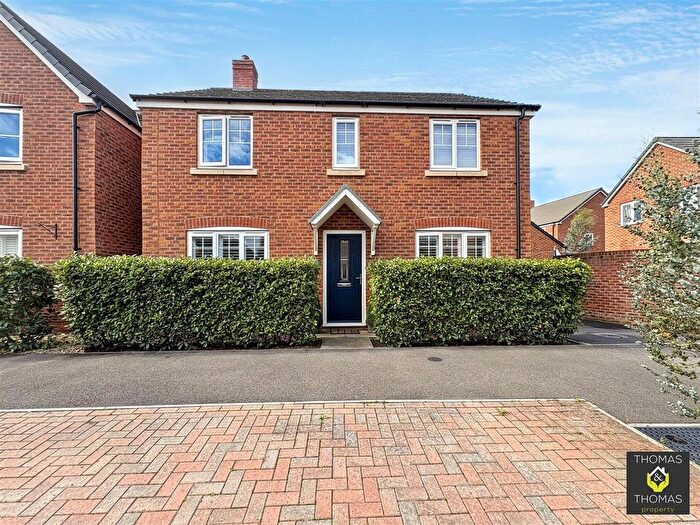 4 Bedroom Detached House For Sale In Godwine Drive, Longford, GL2