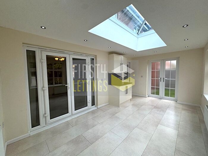4 Bedroom Detached House To Rent In Harrow Place, Knighton, LE2
