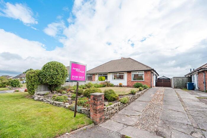 2 Bedroom Semi-Detached Bungalow For Sale In Red Cat Lane, Burscough, L40