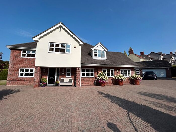 5 Bedroom Detached House For Sale In Mountain Road, Conwy, LL32