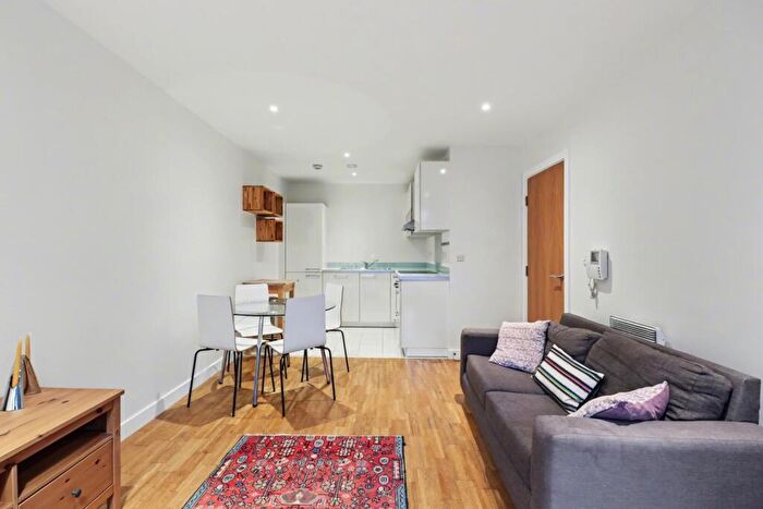 2 Bedroom Apartment For Sale In Kelso Place, Castlefield, Manchester, M15