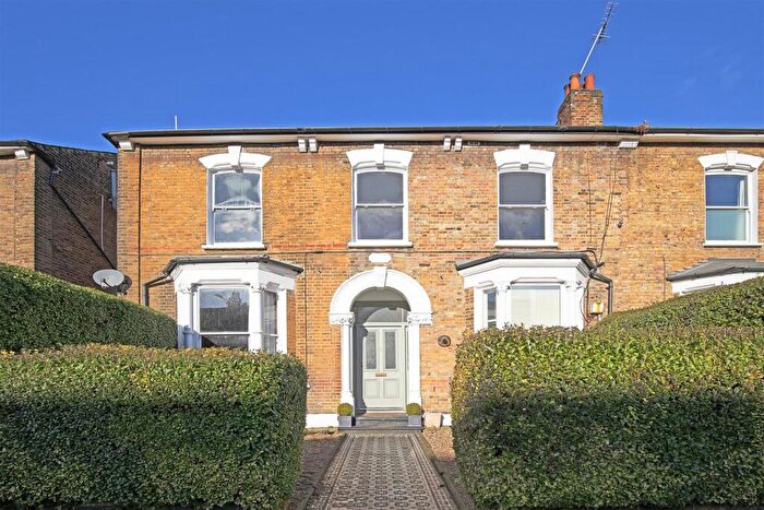 1 Bedroom Flat To Rent In Lordship Park, London, N16