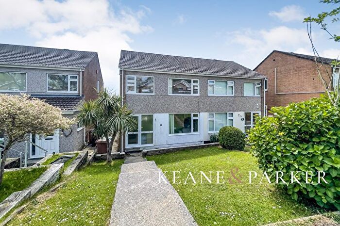 3 Bedroom Semi-Detached House For Sale In Pattinson Drive, Mainstone, Plymouth, PL6