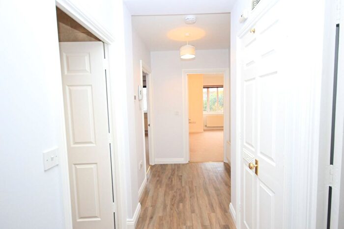 2 Bedroom Flat To Rent In Beaumont Court, Flitwick, MK45
