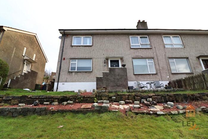 2 Bedroom Flat To Rent In Burnfoot Crescent, Paisley, PA2