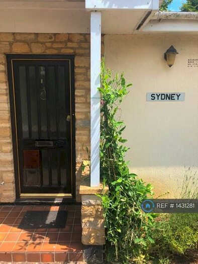 2 Bedroom Bungalow To Rent In Stringers Hill, Pytchley, Kettering, NN14