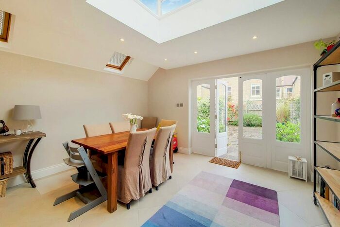 5 Bedroom Property To Rent In Engadine Street, Southfields, London, SW18