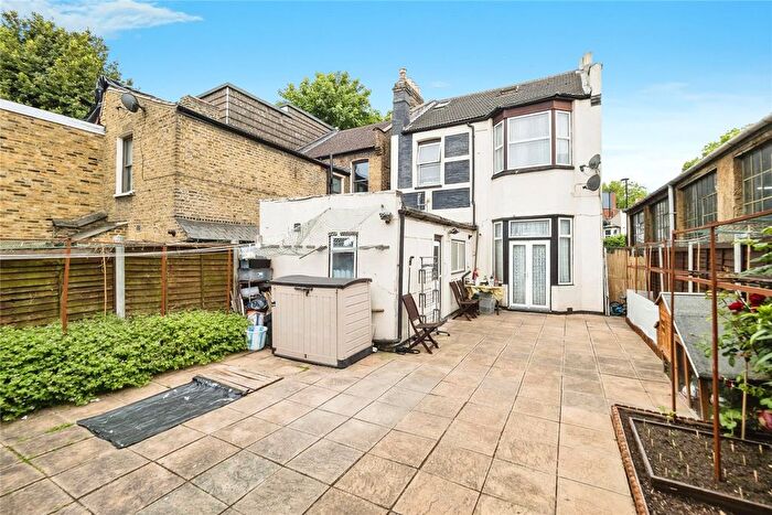 4 Bedroom Detached House For Sale In Cumberland Road, London, London, E13